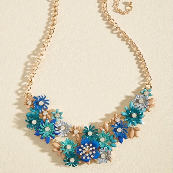 Modcloth Jewelry - 🚨FinalPrice ModCloth Gardener of Glamour Necklace